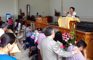 Parents calling on God's restoration of families. ~ Orizaba, Veracruz